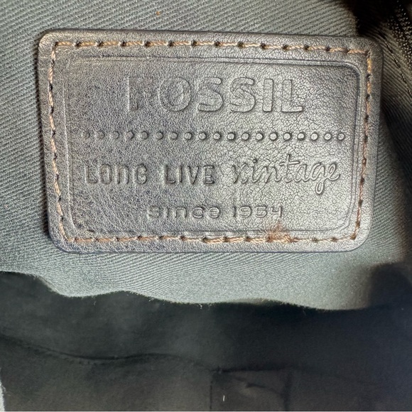 Fossil Shoulder Bag Sasha Black Pebbled Leather Crossbody Bag - Picture 9 of 16